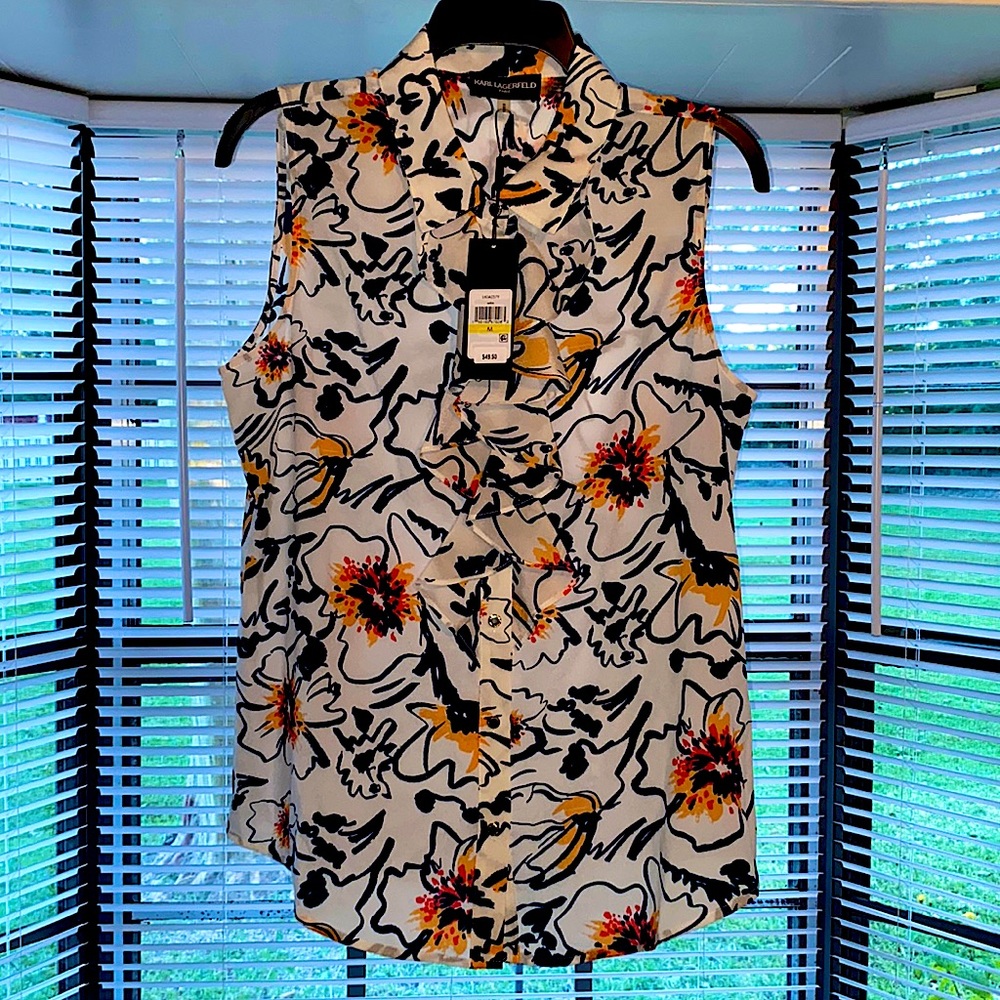 Karl Largerfeld sleeveless shirt